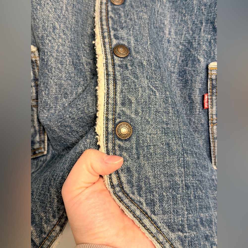 Vintage ‘80s Levi’s 60605 Made in USA Western Sherpa-Lined Denim Vest - Men’s XL - Picture 5 of 7